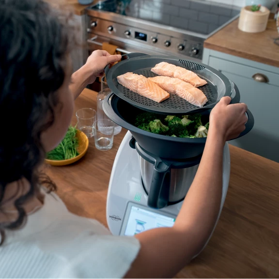 Thermomix® TM6 : le robot multifonction qui fait tout.